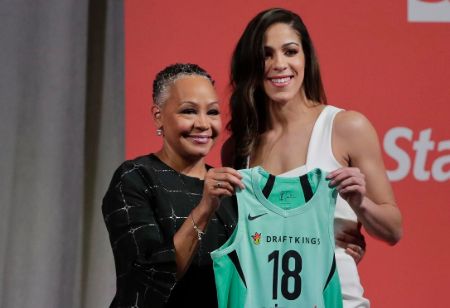 2011 WNBA Draft, Kia Nurse