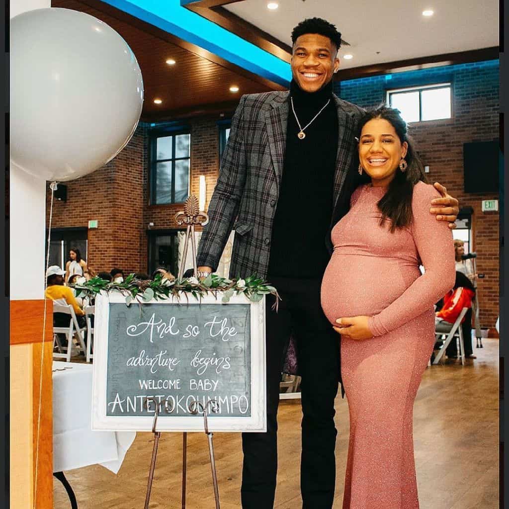 Giannis Antetokounmpo with his pregnant wife