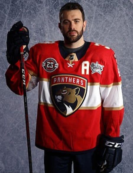 Keith Yandle Florida Panthers Game-Used Home Red #3 Set 1 Jersey Used  During Games Between October 6, 2017 And December 23, 2017 - Size 56 - NHL  Auctions