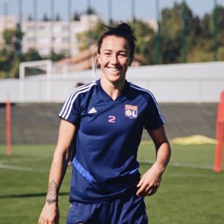 Lucy Bronze