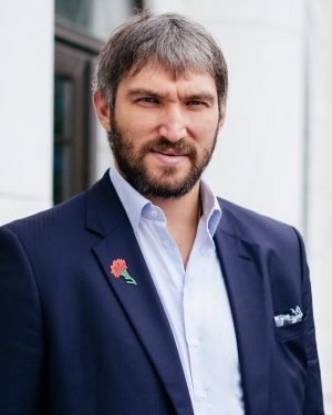 Alex Ovechkin Bio: Childhood, Career, Net Worth & Wife - Players Bio