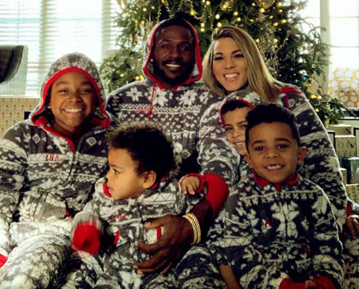 Antonio Brown with his family