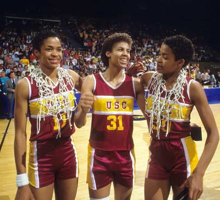 Cheryl(middle) after winning the NCAA National Championship