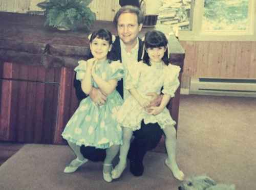 Jenny Dell with Father and Sister