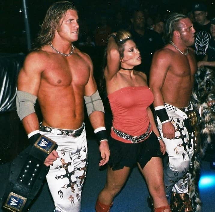 Melina with Nitro on left and Mercury on the right as MNM in 2006