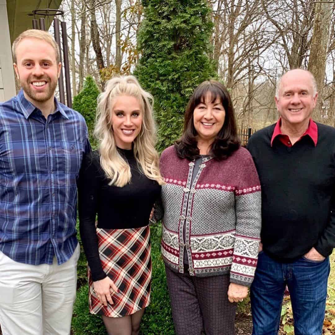 Kelly Crull with family 