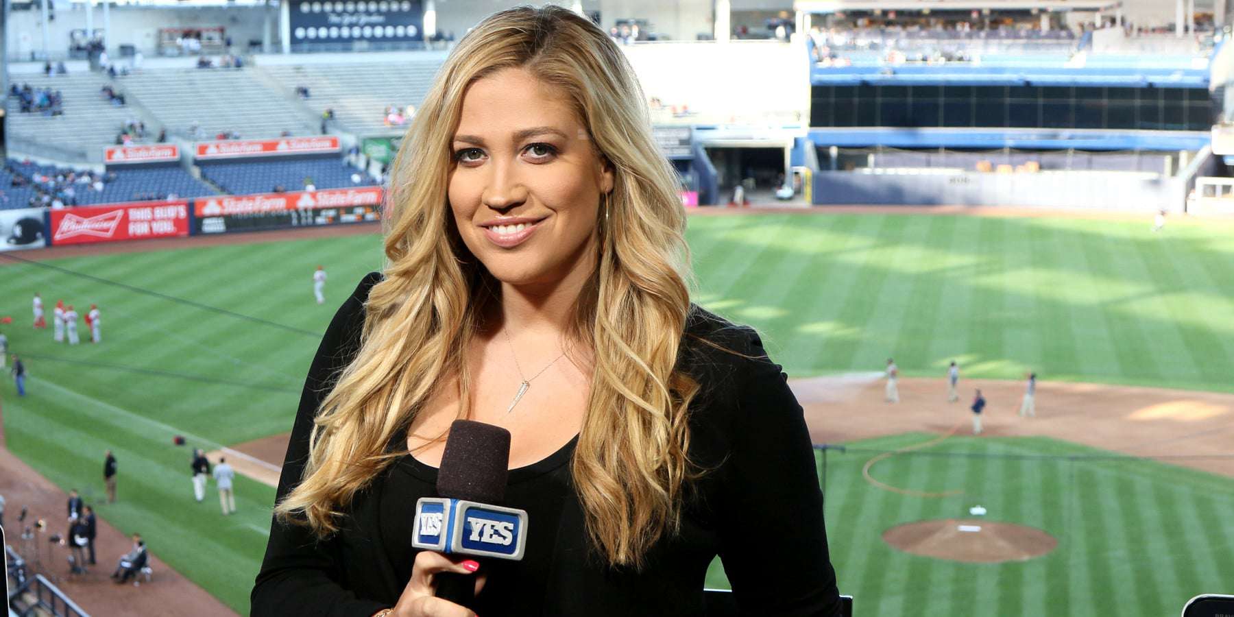 Meredith Marakovits Reporting For YES Network