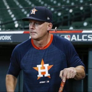 Astros Manager A.J. Hinch and His Wife Party With Young Professionals at a  Galleria Hotspot: It's a Night of Star Power for the Barbara Bush Foundation