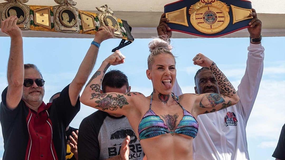 MMA Fighter Bec Rawlings