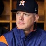 Hinch Close-up Look