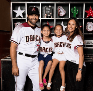 Alex Avila with kids