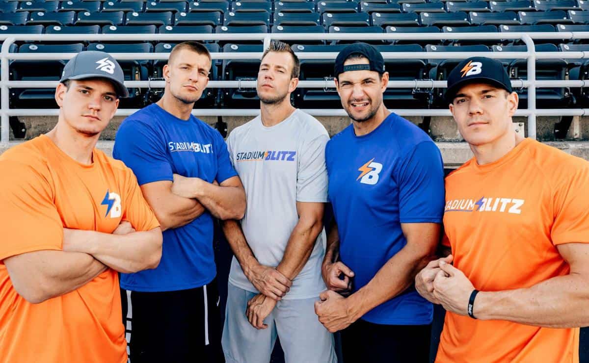 Glenn Gronkowski With His Brothers