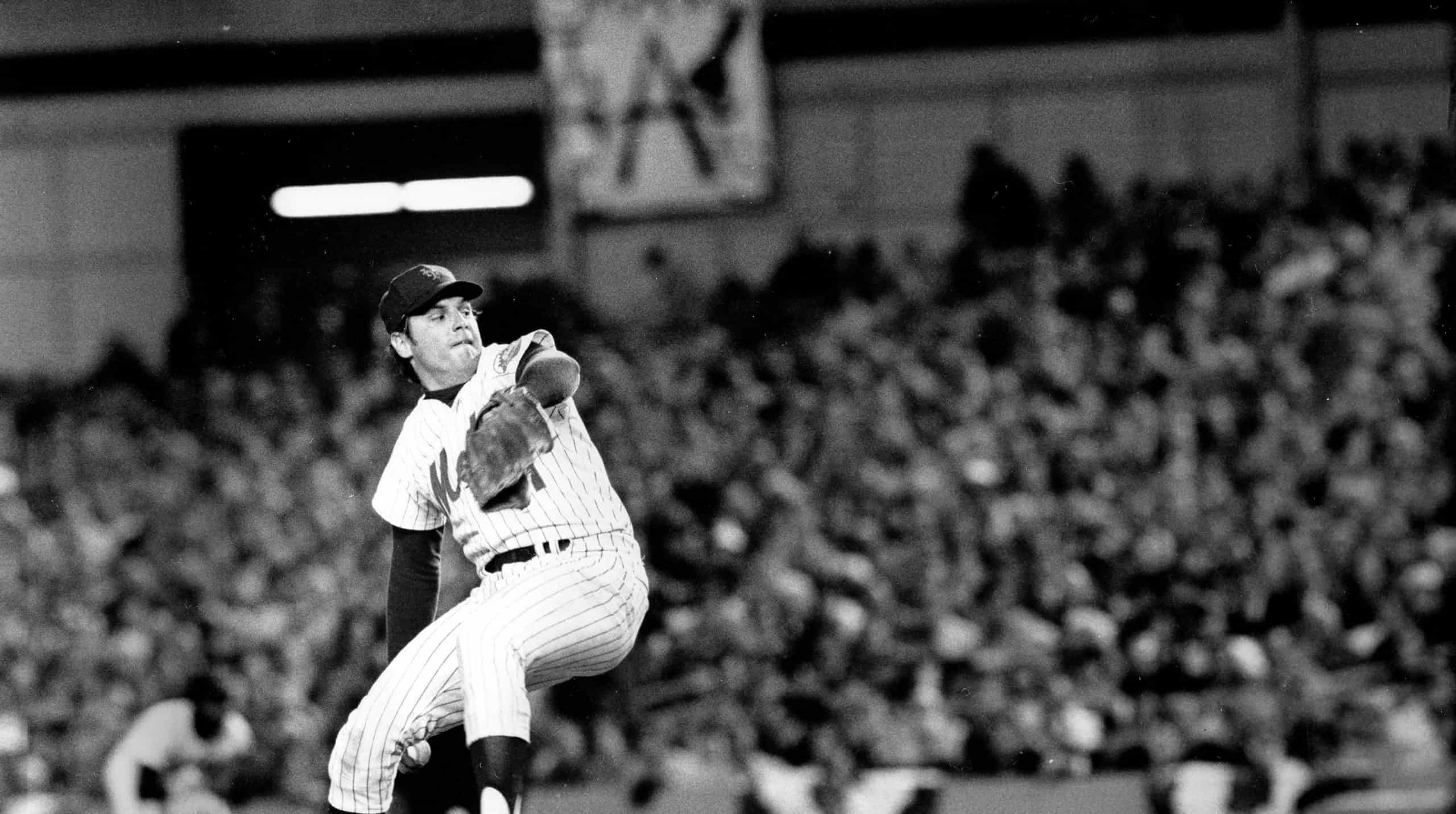 Tom Seaver on field