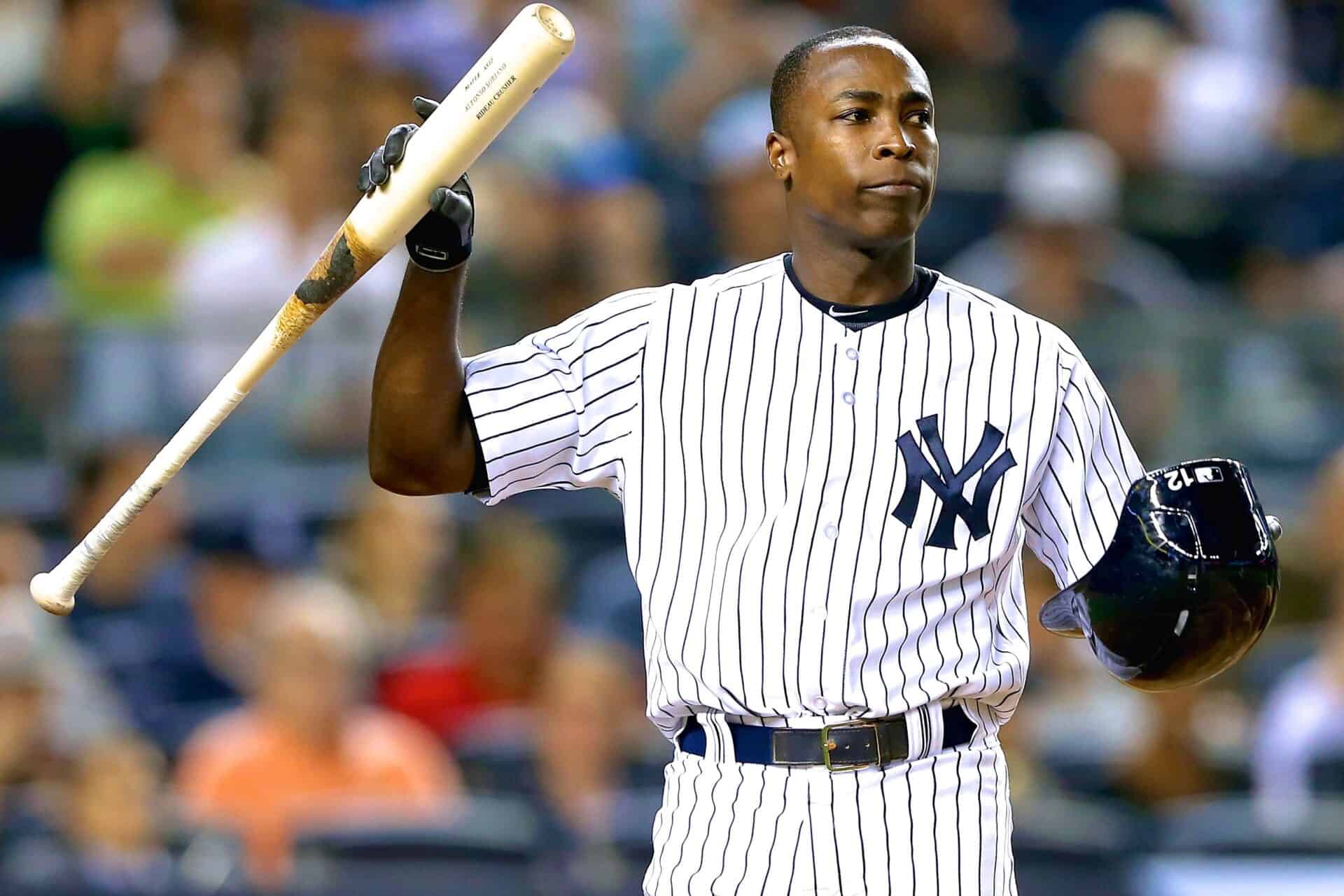 raimel-tapia-bio-origin-baseball-net-worth-players-bio