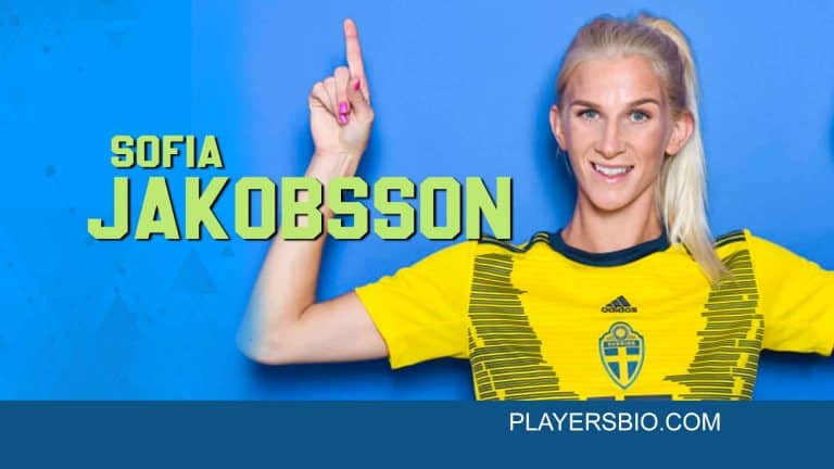 Sofia Jakobsson: Controversy, Net Worth & Personal Life