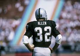 Marcus Allen for the Los Angeles Raiders