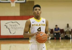 Allonzo Trier shooting Free throw in AAU game
