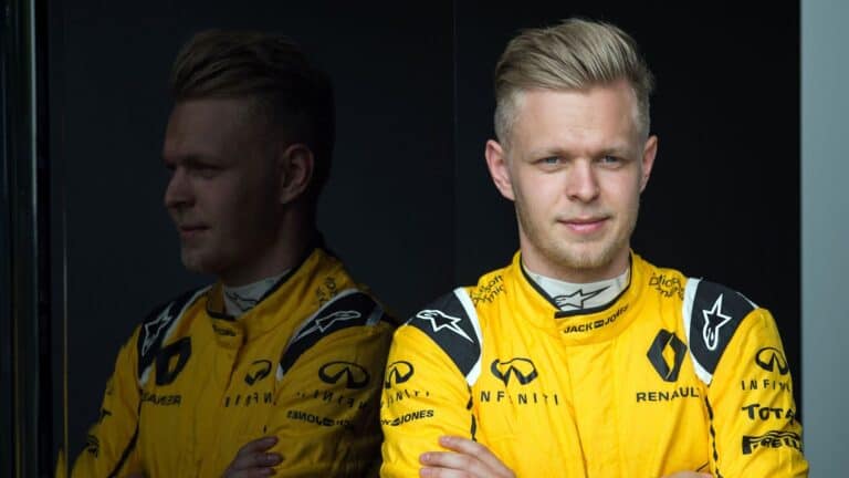 Kevin Magnussen At Renault