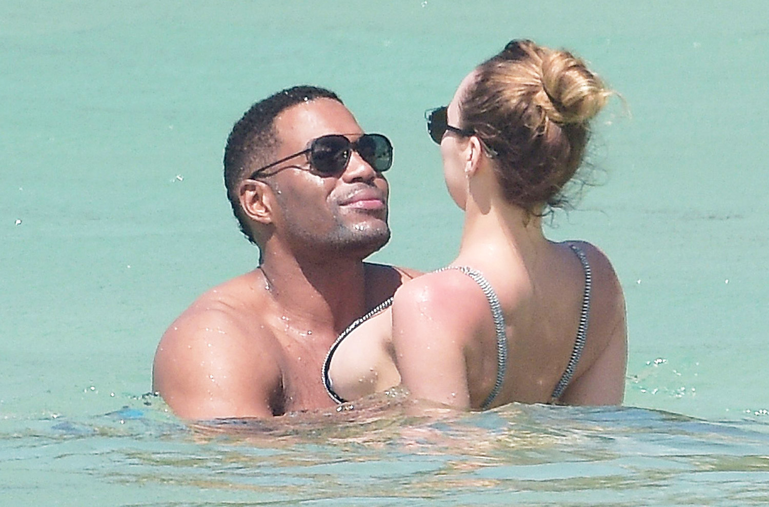 Michael Strahan With Girlfriend Kayla Quick