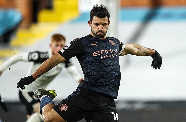 Sergio Aguerp's first Premier League goal for the Manchester City