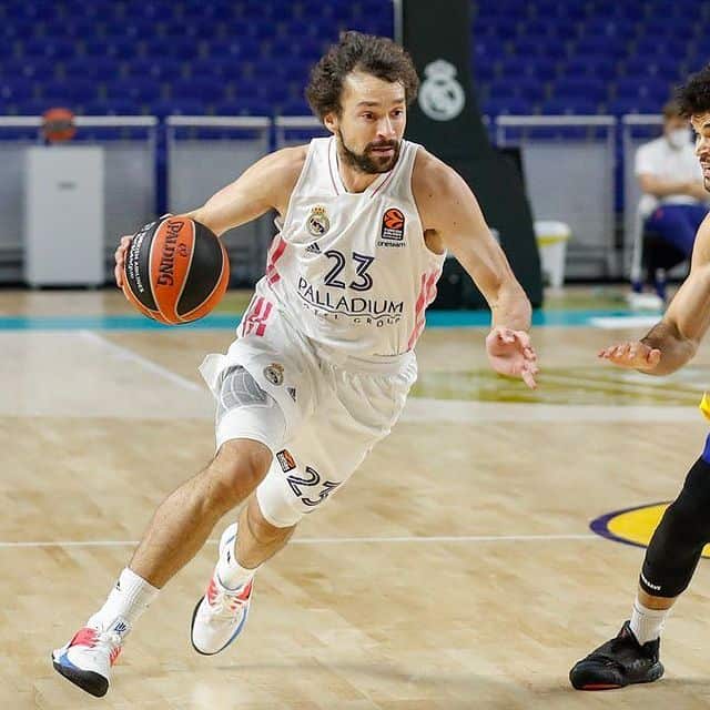 Sergio Llull In Action For Real Madrid