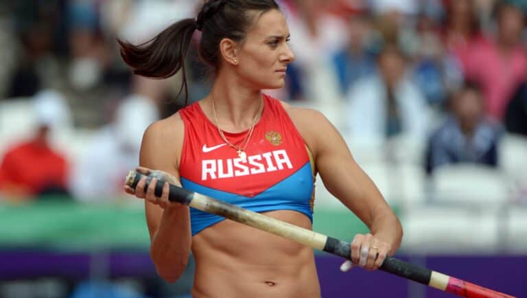 Yelena Isinbayeva Bio: Pole Vault, Child & Net Worth