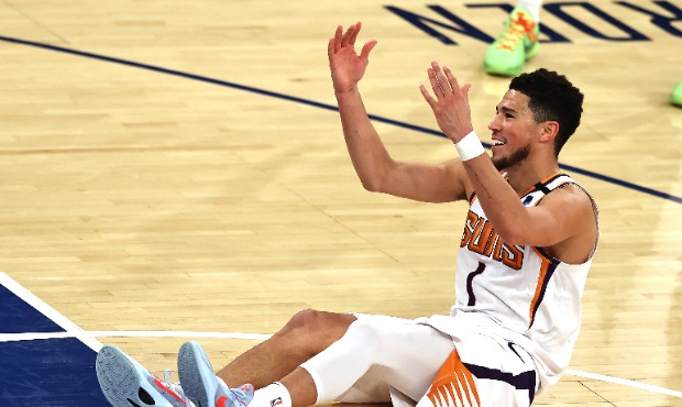Devin Booker score game-high