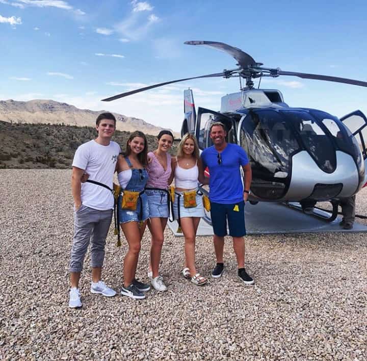 Shane Warne vacations with family