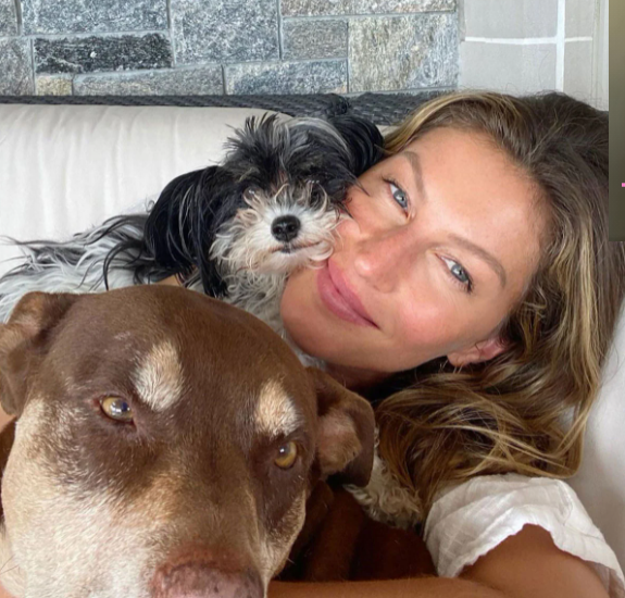 Gisele winning hearts with her no make-up look