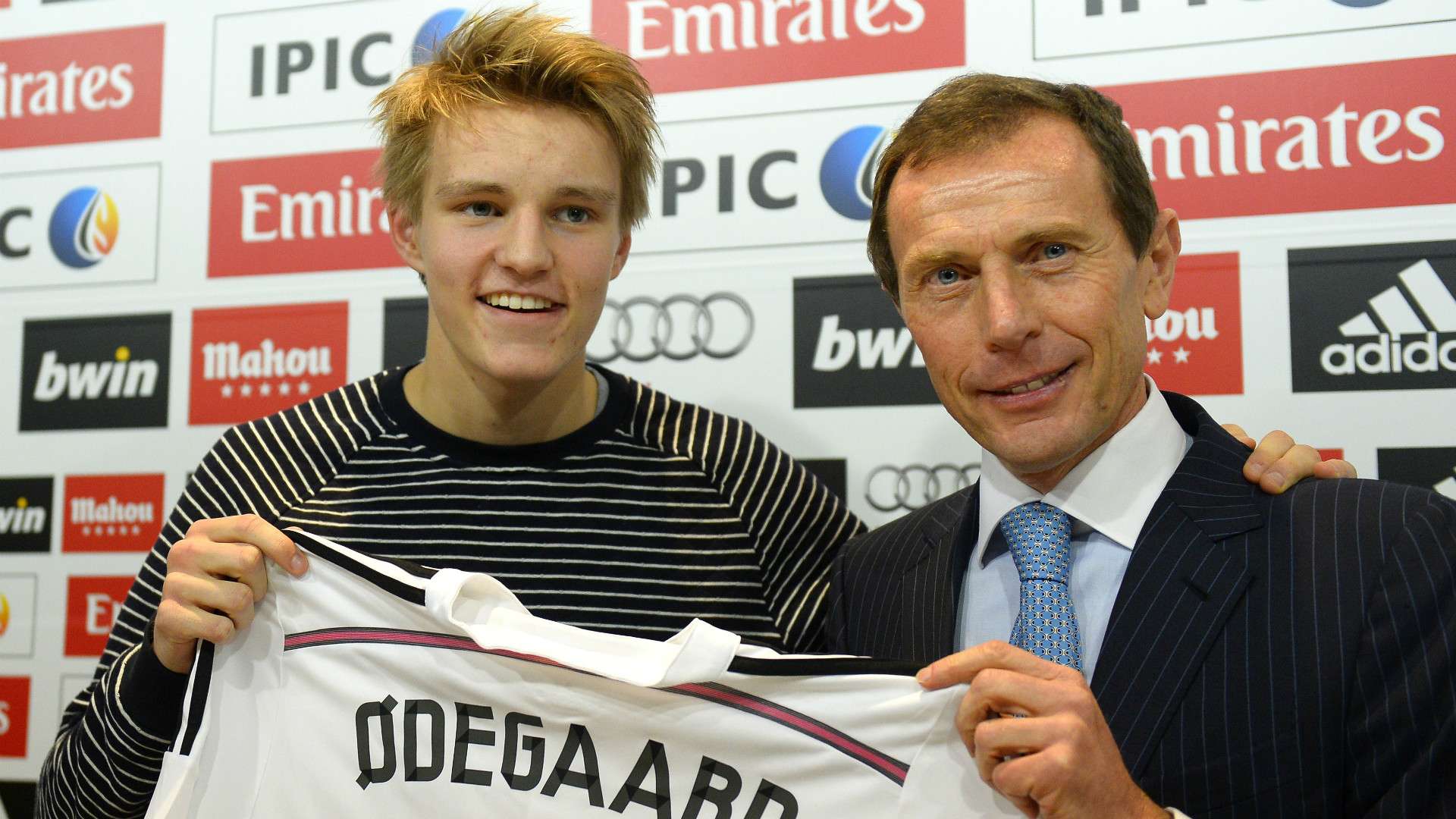 Martin Odegaard won the title of a superstar in his homeland (Source: Goal .com)