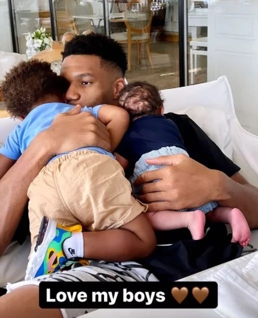 NBA-MVP-with-his-sons