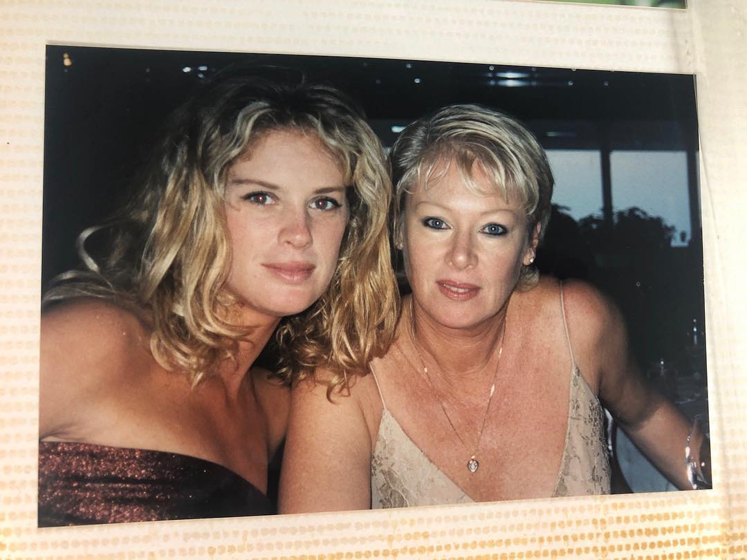 Rachel Hunter with her mother