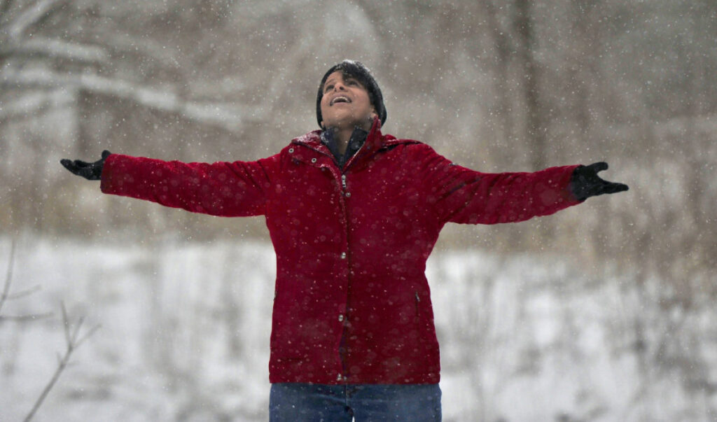 Debi Thomas in snow.