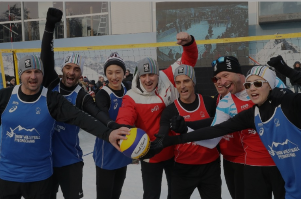 Giba along with the other players at Snow Volleyball night in Pyeongchang