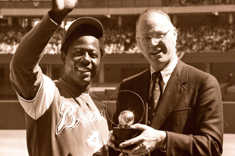 Hank Aaron Net Worth | Jersey & Foundation