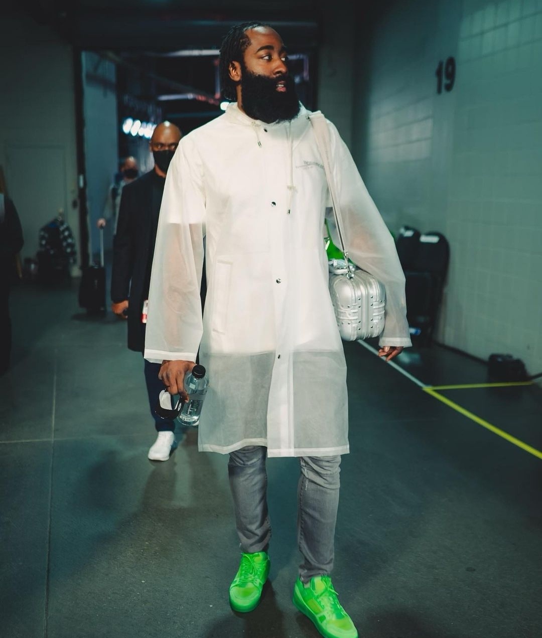 The 10 Best Shooting Guards of All Time [2024 Update]