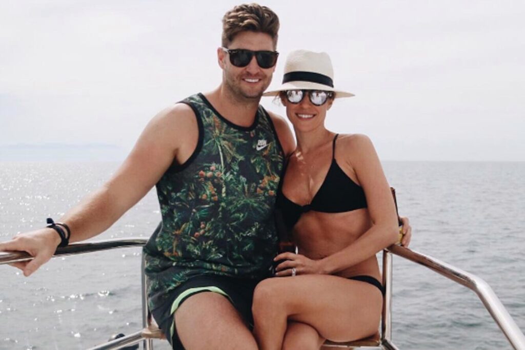 Jay Cutler with his wife on vacation