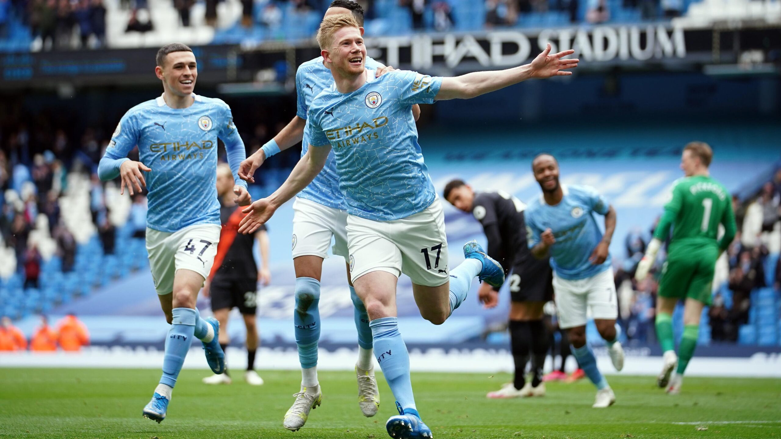 Manchester City's Kevin de Bruyne wins second award (Source: The Times)
