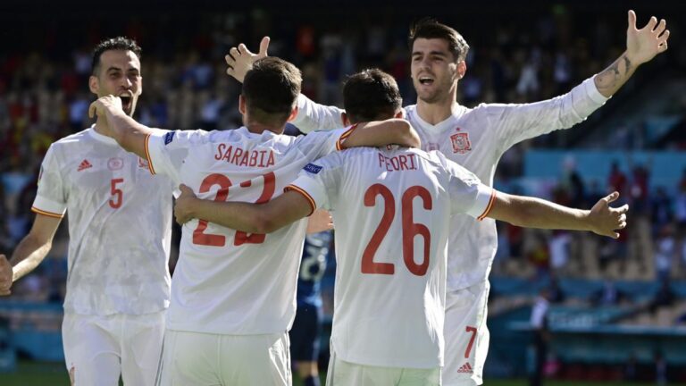Slovakia 0-5 Spain (Source: AS English Diario AS)