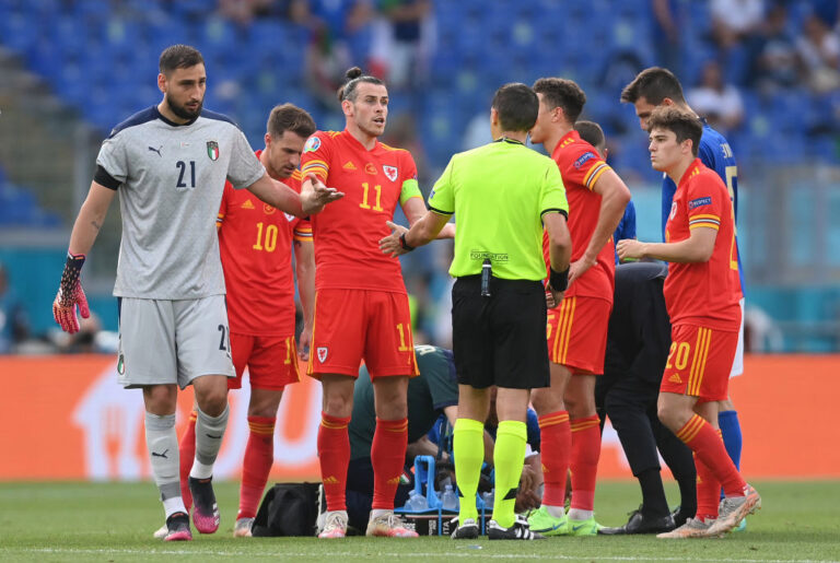 The Euro 2020 loss in Rome felt like a win for Wales (Source: Qlur)