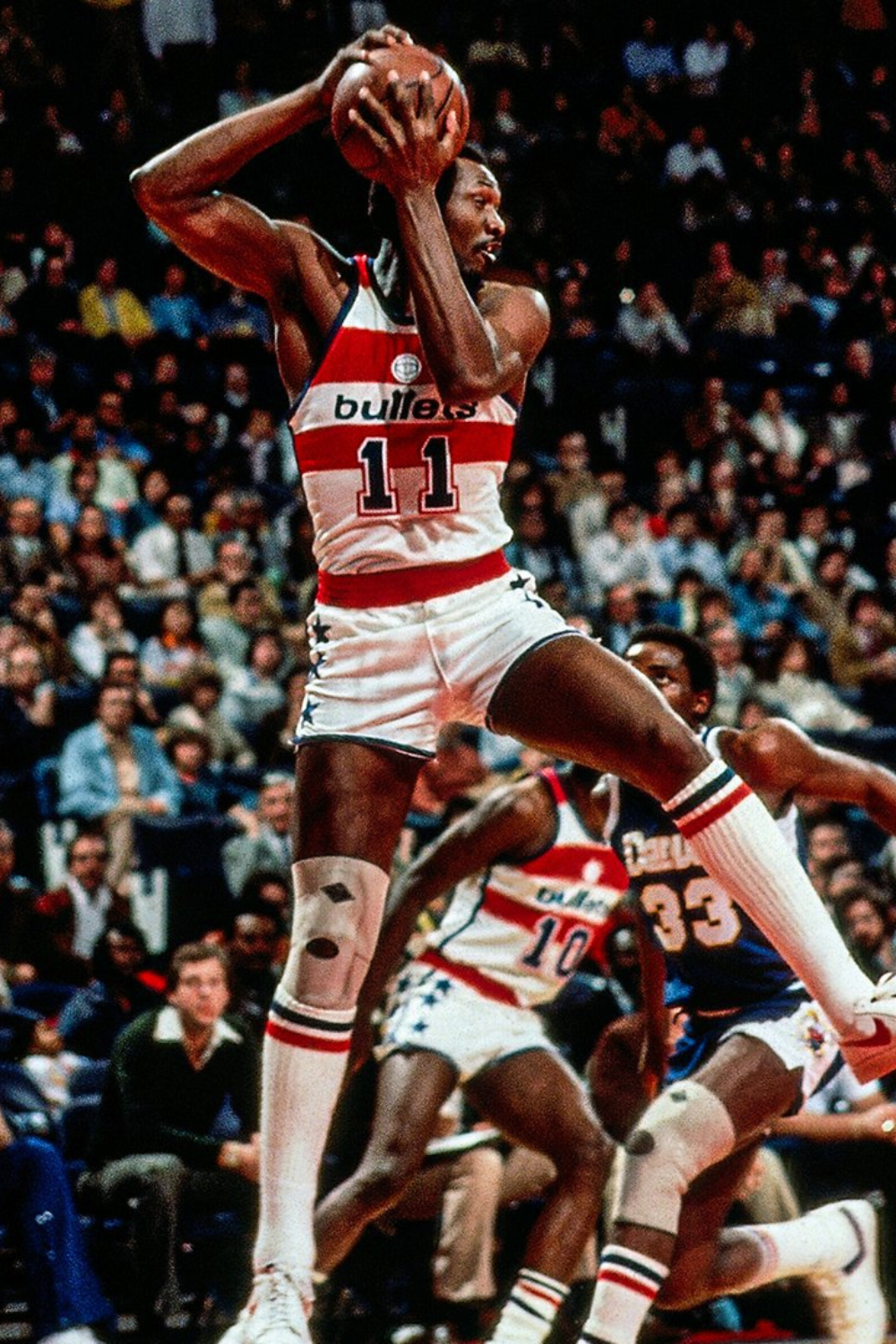 Elvin Hayes Playing For Washington Bullets