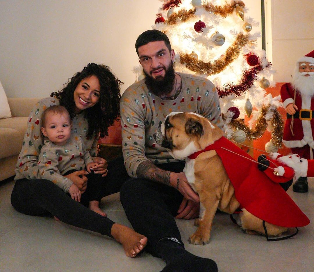 Vincent Poirier With His Family