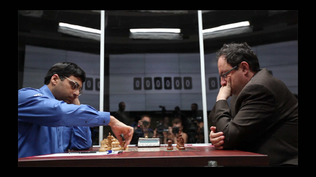 Vishwanathan Anand playing chess