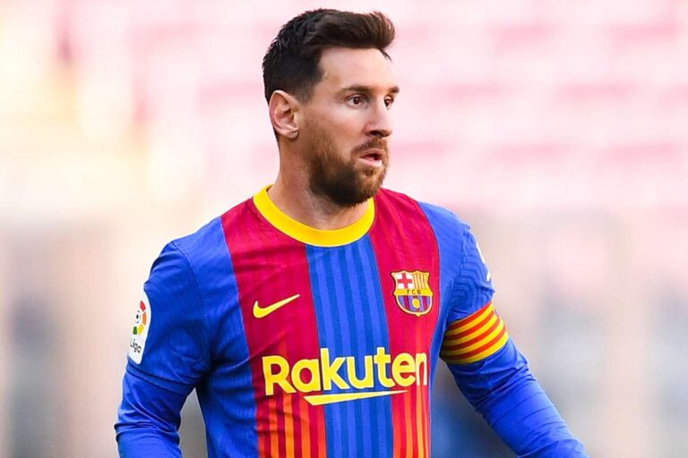 Barcelona's star Messi becomes a free agent (Source: Goal .com)