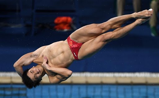 Cao Yuan Diving