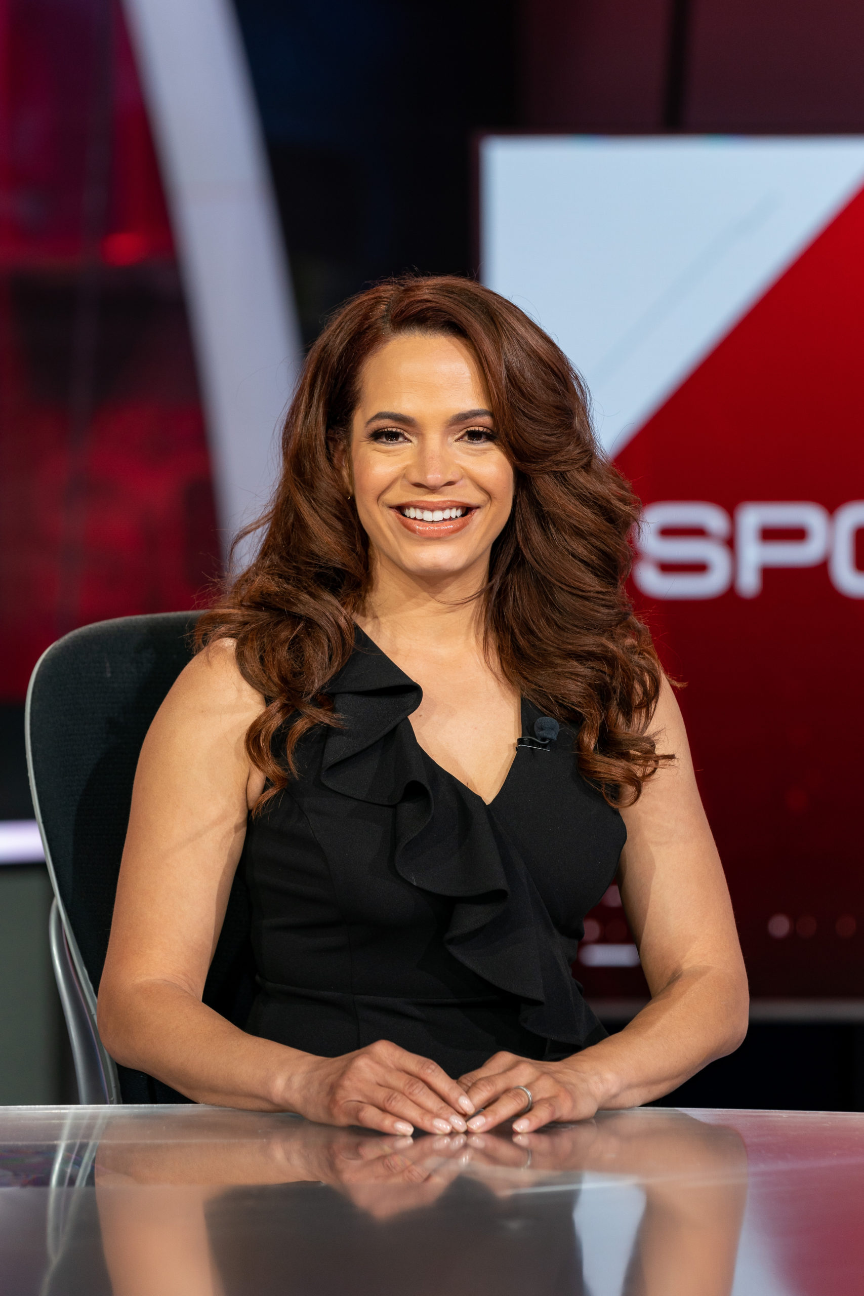 Elle Duncan Bio [2025 Update]: Husband & Net Worth - Players Bio