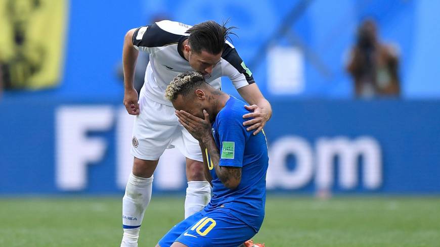 Neymar knelt down and cried at the final whistle (Source: The Japan Times)