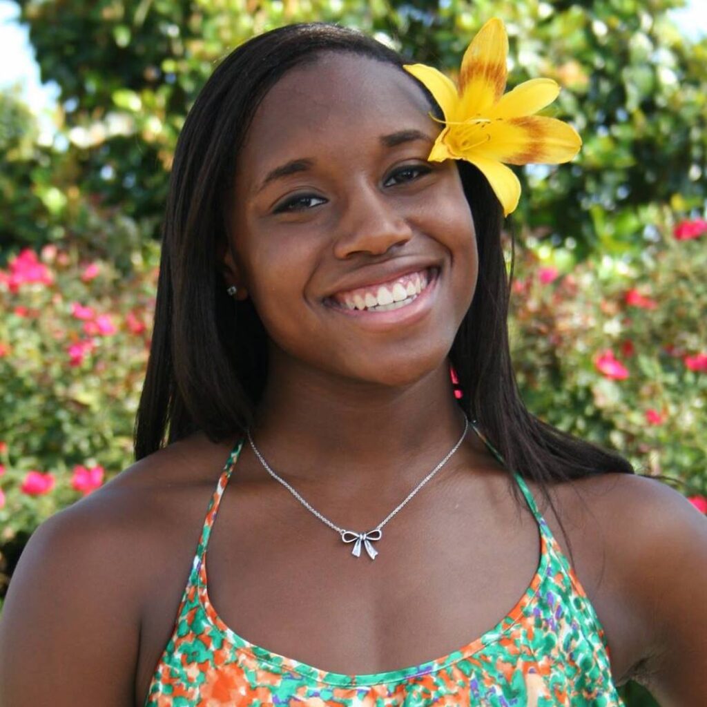 Simone Manuel Bio: Olympics, Medals & Net Worth - Players Bio