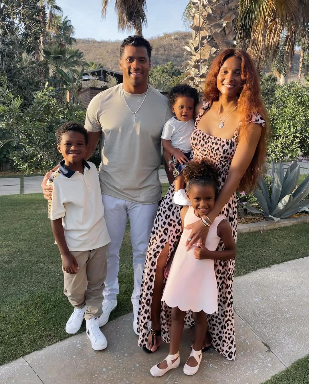 Russell Wilson and Ciara with their childrens