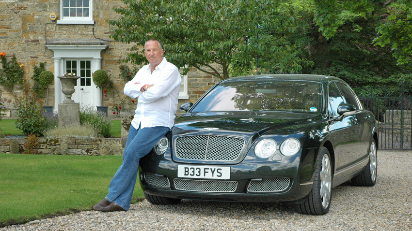 sir ian botham house and car